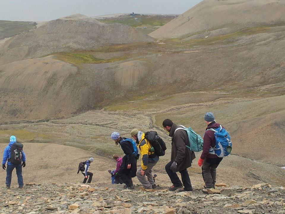 558785_10151741568702988_1331357009_n