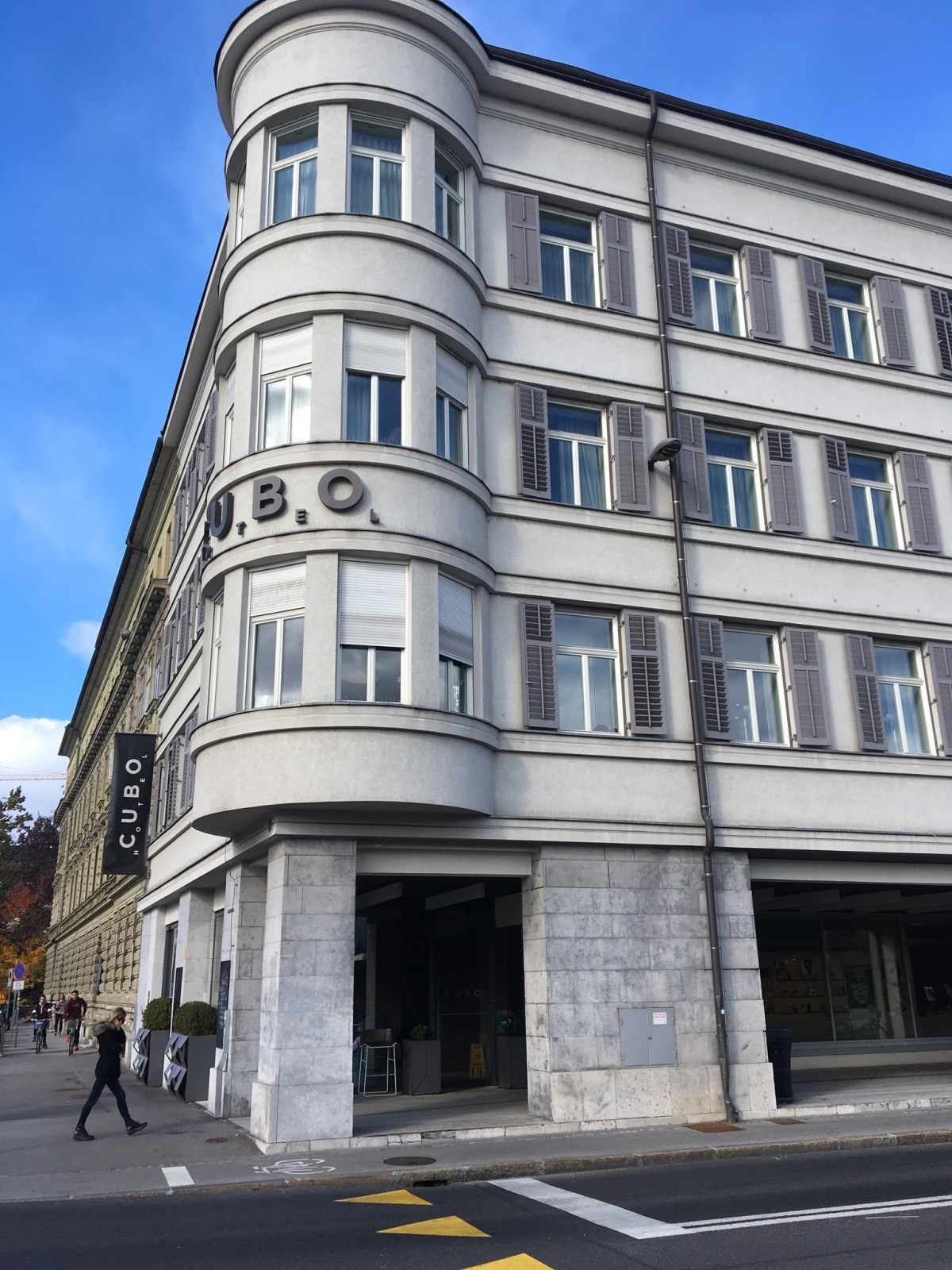 8D35507D-7819-4C16-9F9C-9F3D133FF978