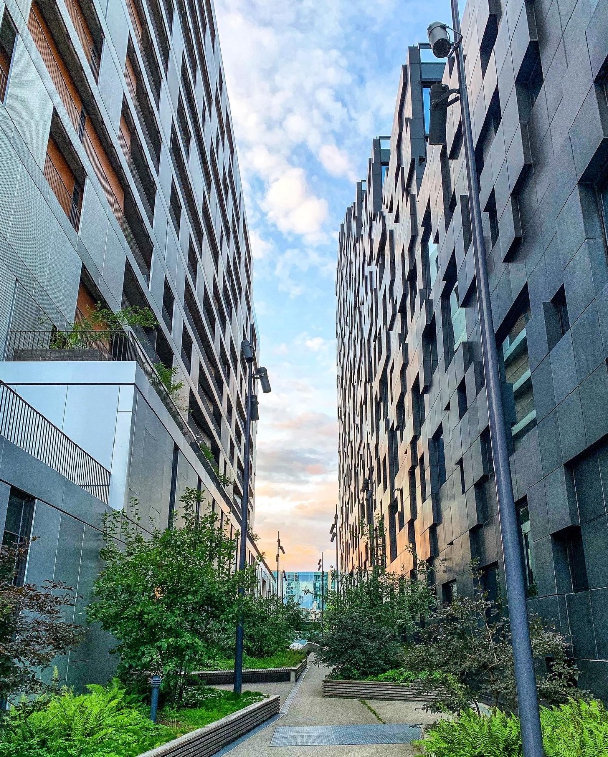 26ce8f1e-8919-4993-aaf5-99e38240701e